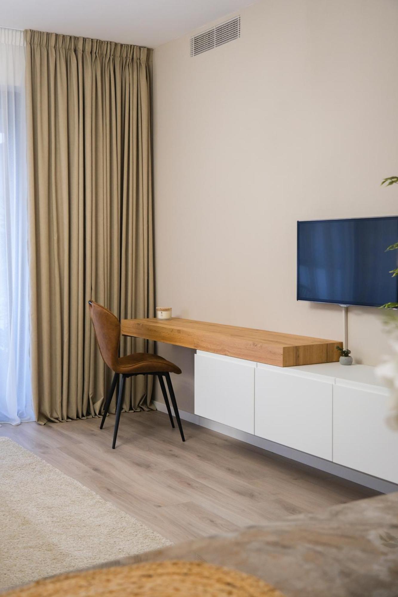 Modern 2-room Apartment, Free Underground Parking Cluj-Napoca